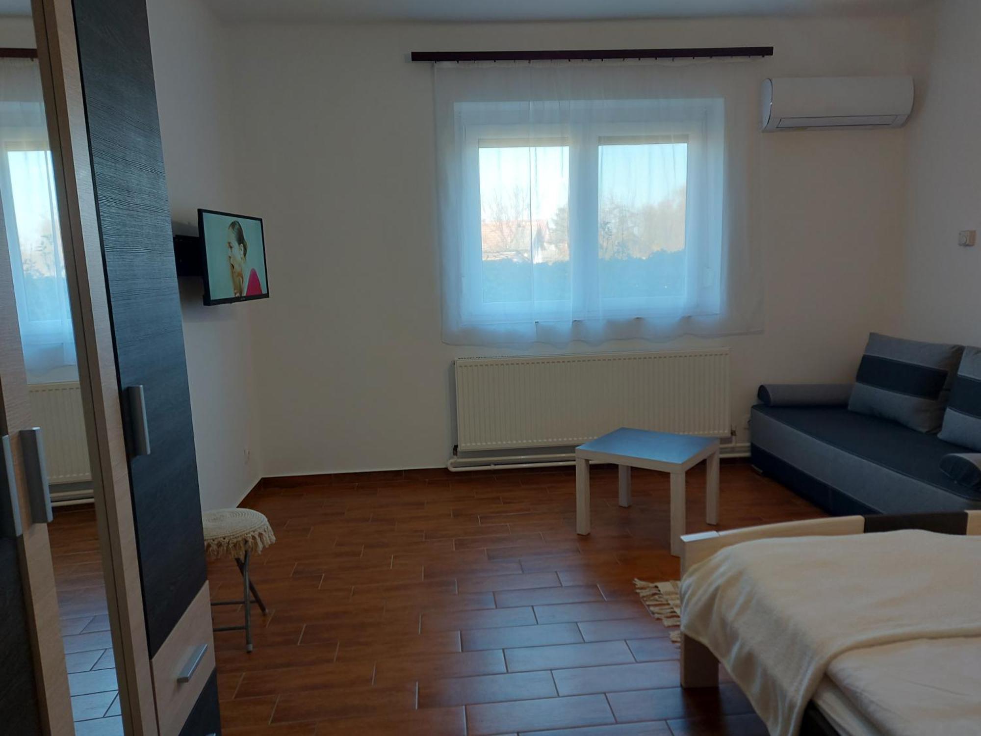 Potyka Apartman Tiszafured Bagian luar foto