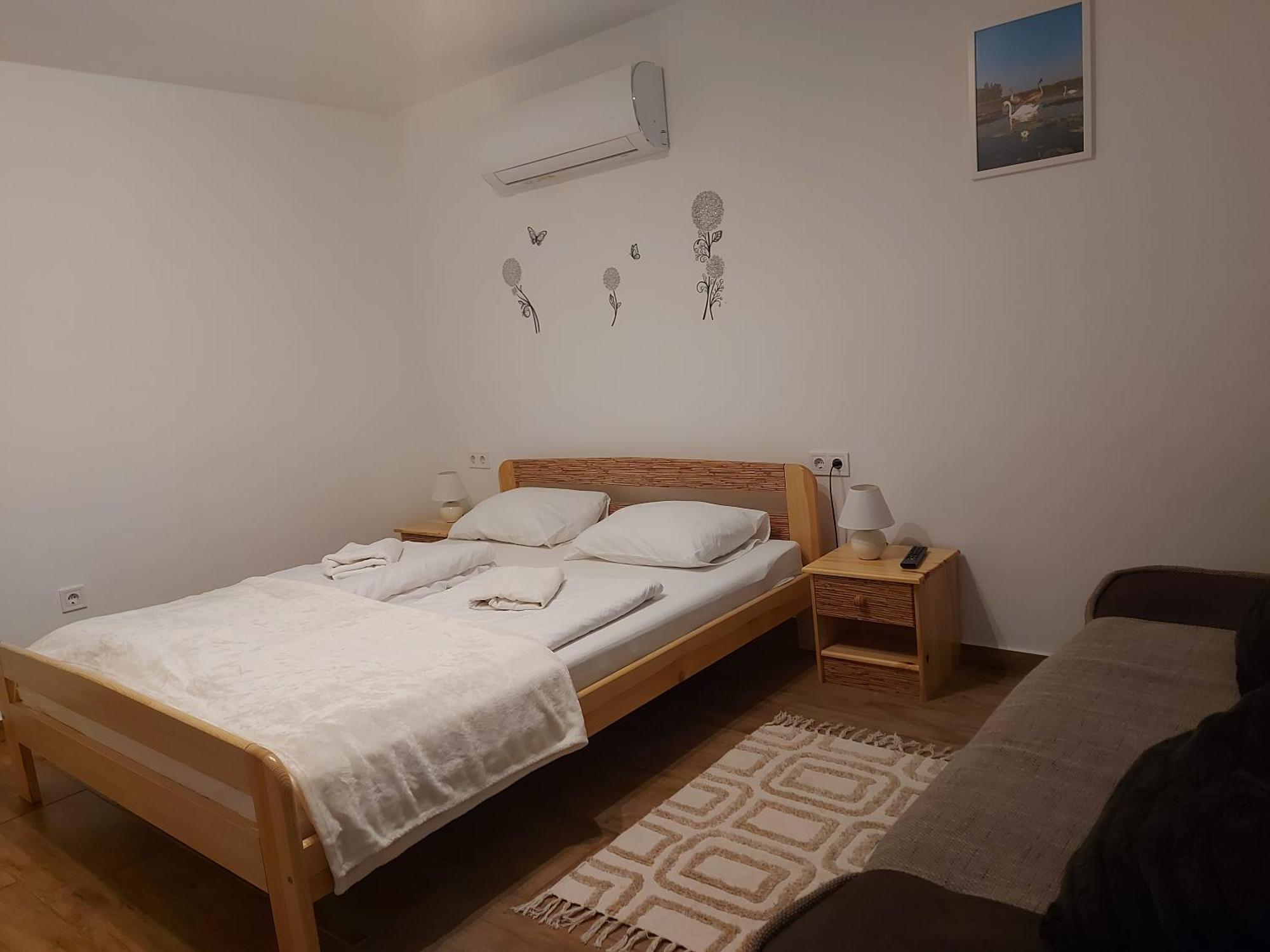 Potyka Apartman Tiszafured Bagian luar foto