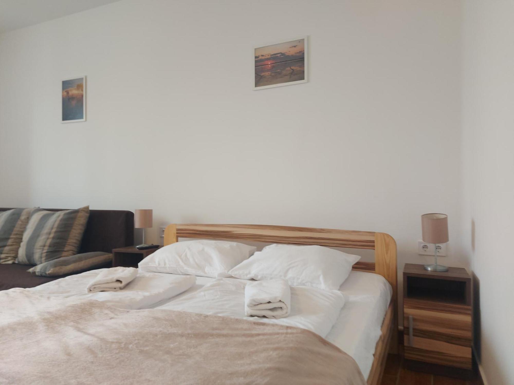 Potyka Apartman Tiszafured Bagian luar foto