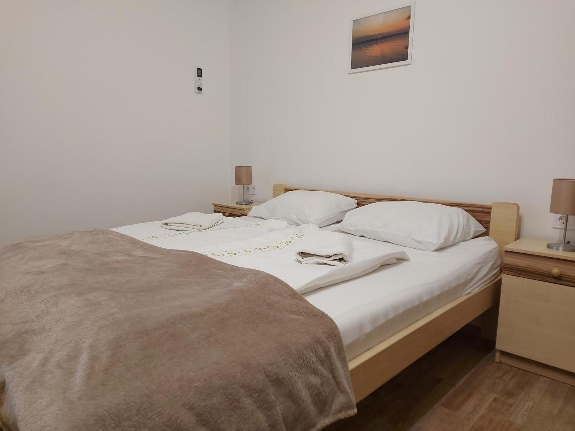 Potyka Apartman Tiszafured Bagian luar foto
