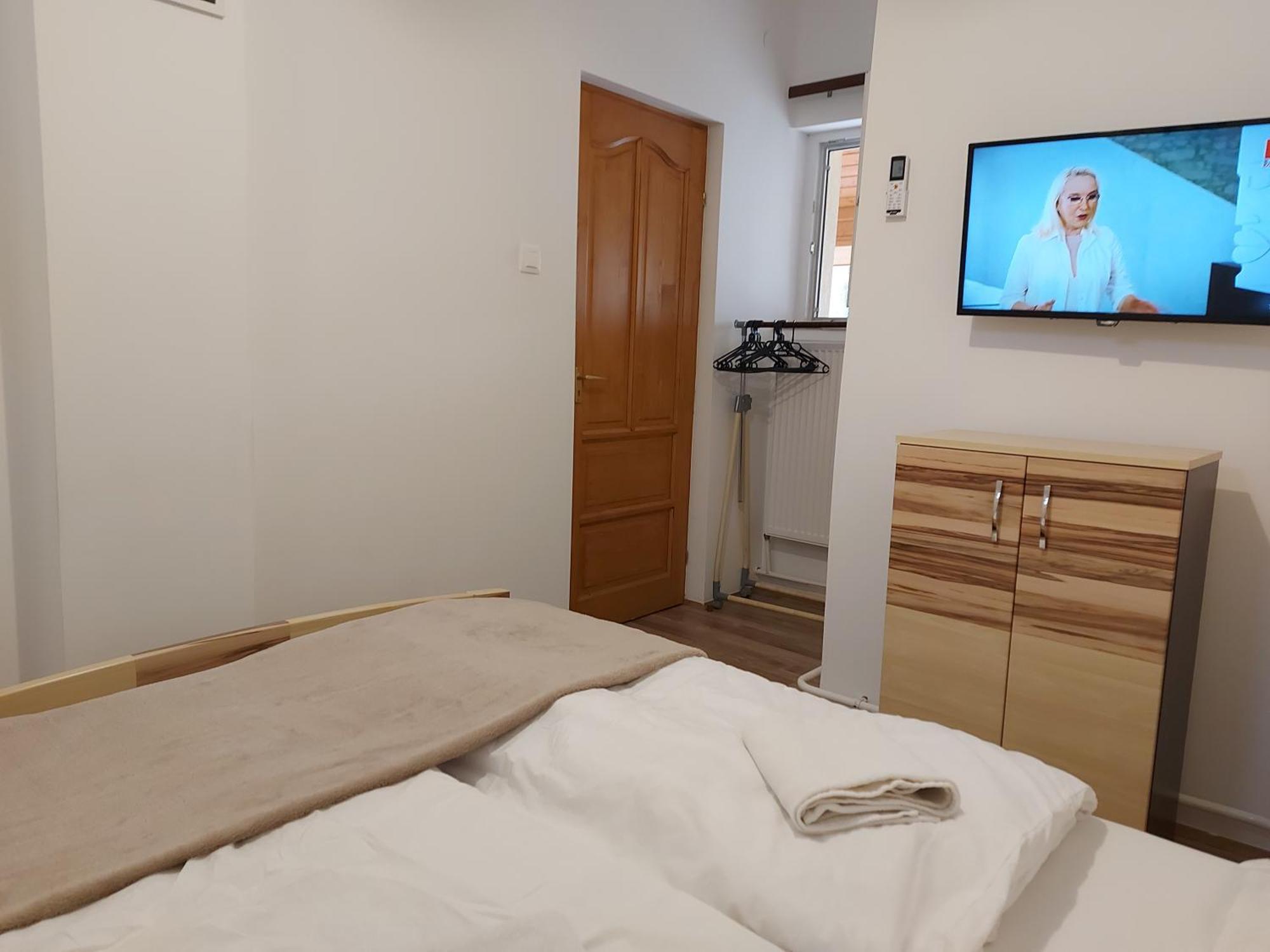 Potyka Apartman Tiszafured Bagian luar foto